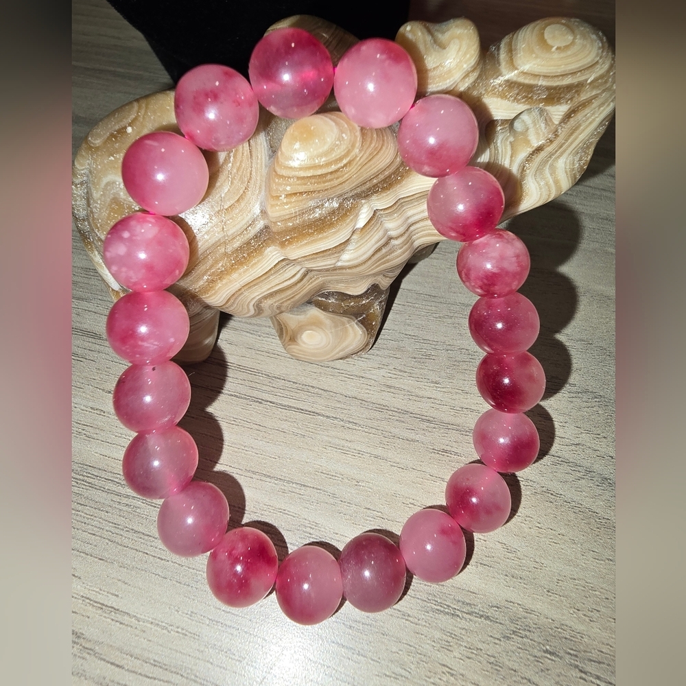 10mm Blossom Chalcedony Bracelet